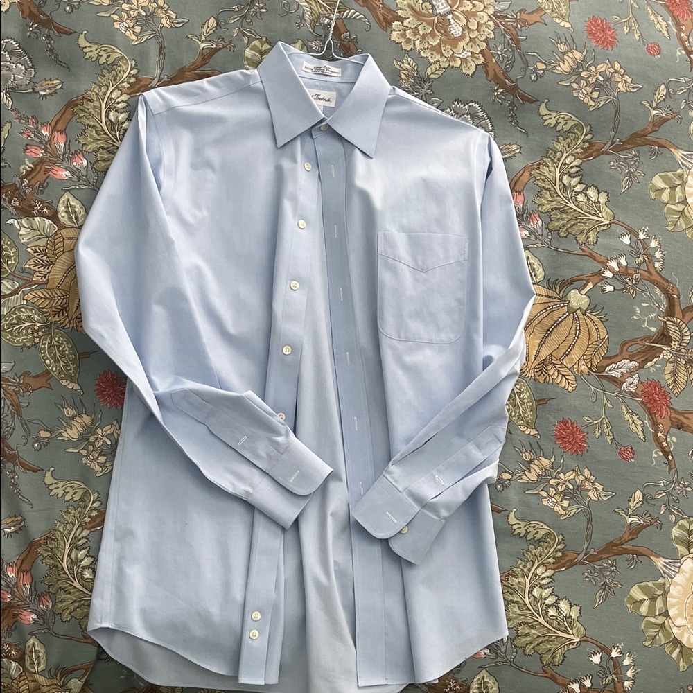 Paul Fredrick Sky Blue Dress Shirt EUC